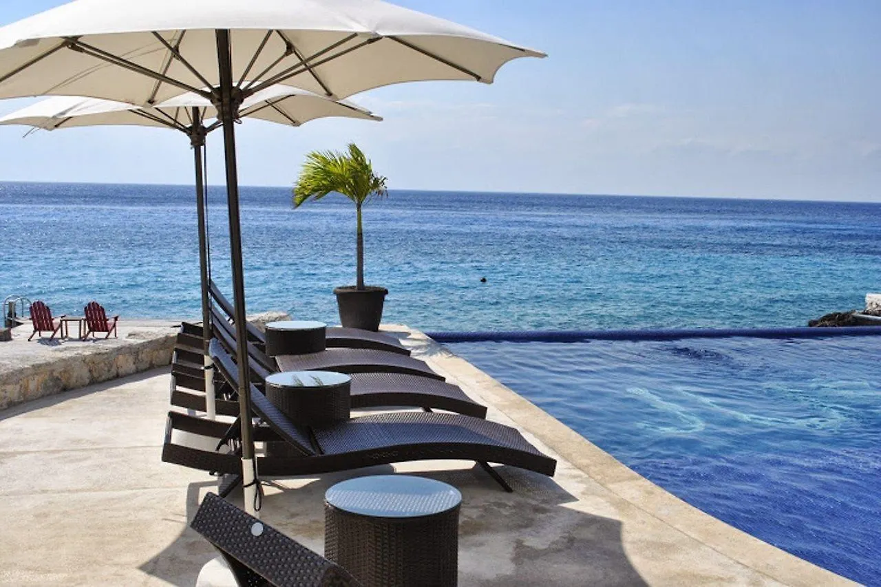Hotel B Cozumel